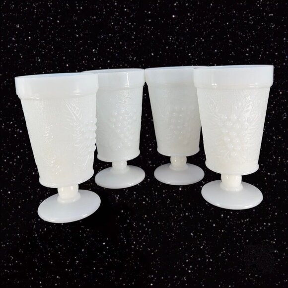 Anchor Hocking White Milk Glass Footed Tumbler Goblet Grape Vine Vintage Set 4 - Picture 11 of 12